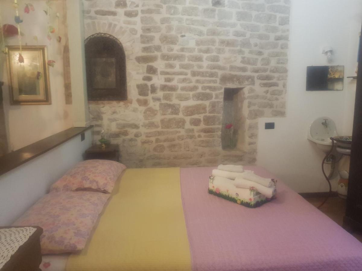 Non Ditelo Al Duca - Lo Spagna Spoleto Eksteriør billede